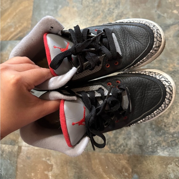 JORDAN BLACK CEMENT 3’s - Picture 4 of 5